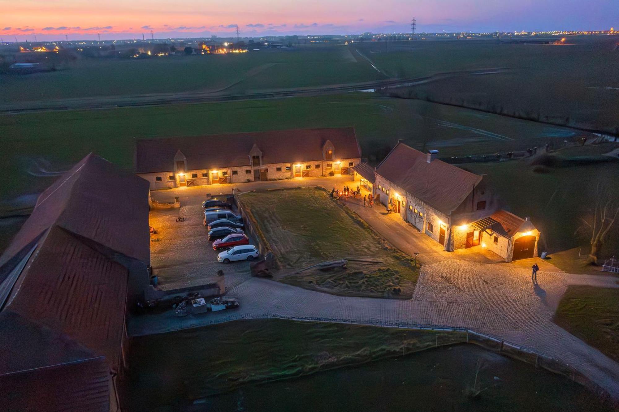 Holiday Home 'T Hof Der Witte Damen Верне Екстериор снимка