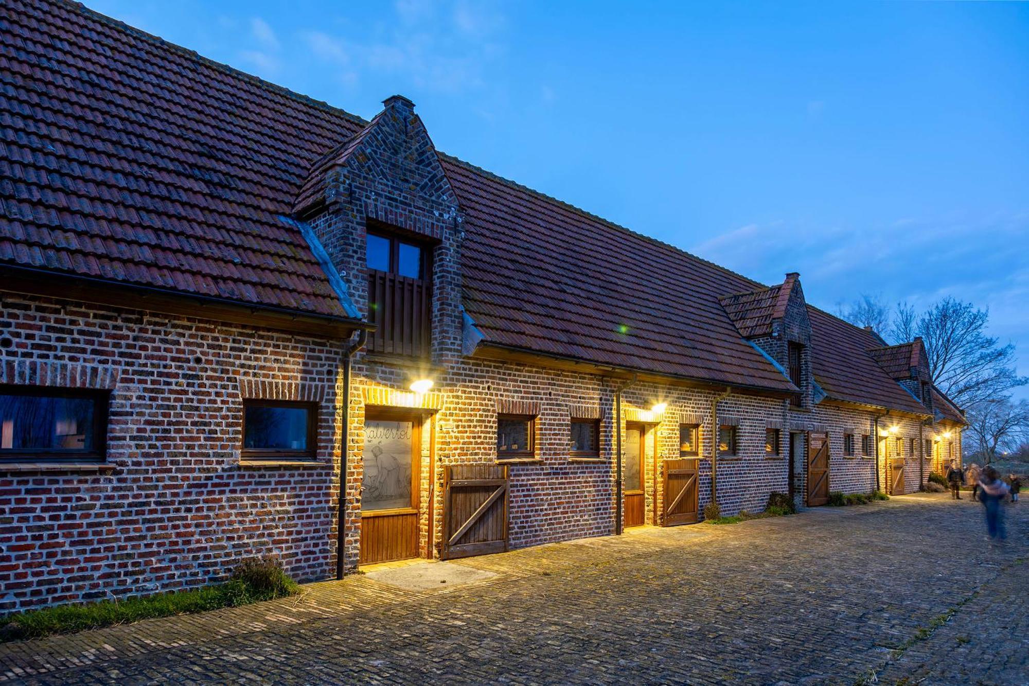 Holiday Home 'T Hof Der Witte Damen Верне Екстериор снимка